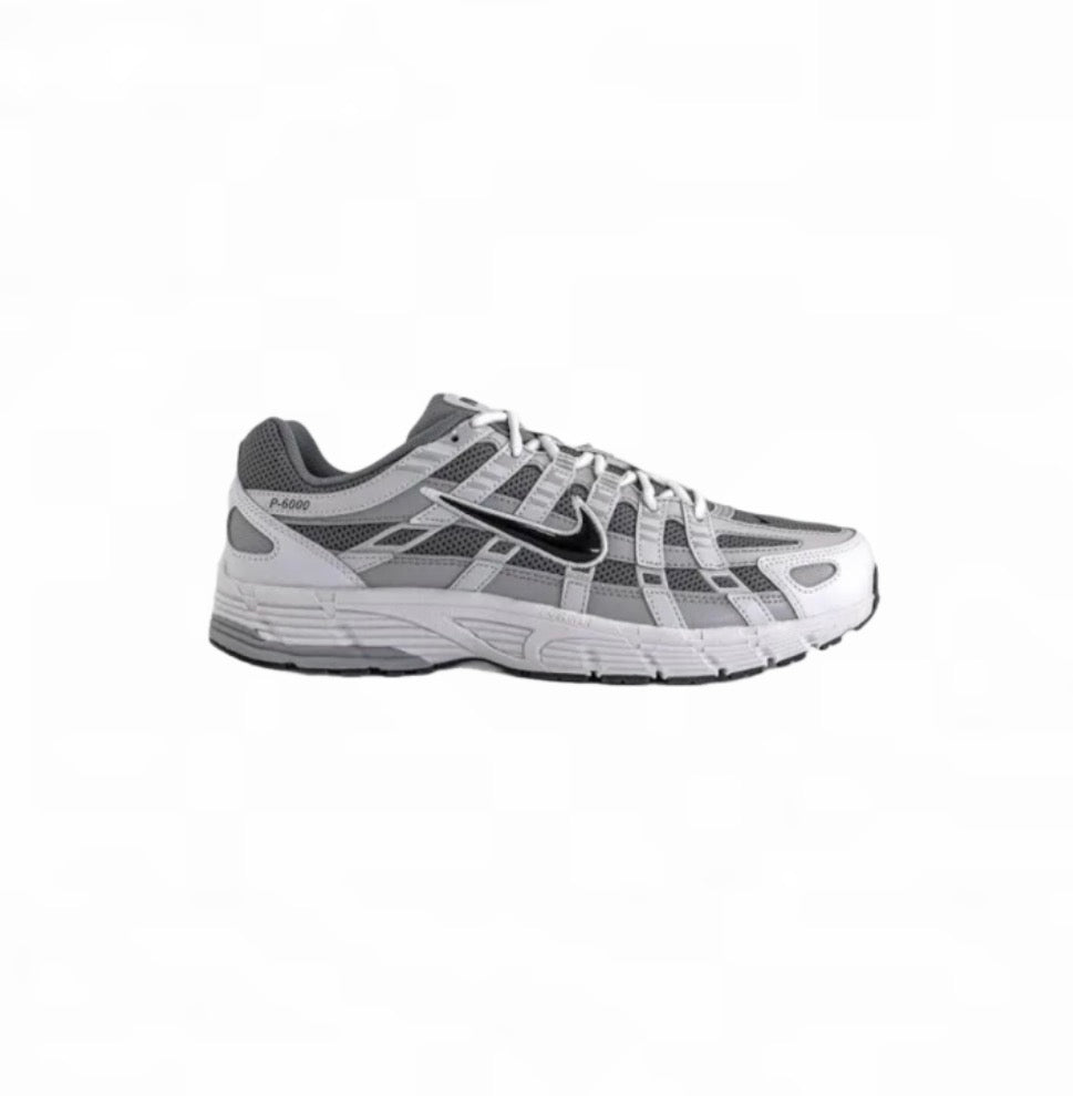 "P-600" SNEAKER